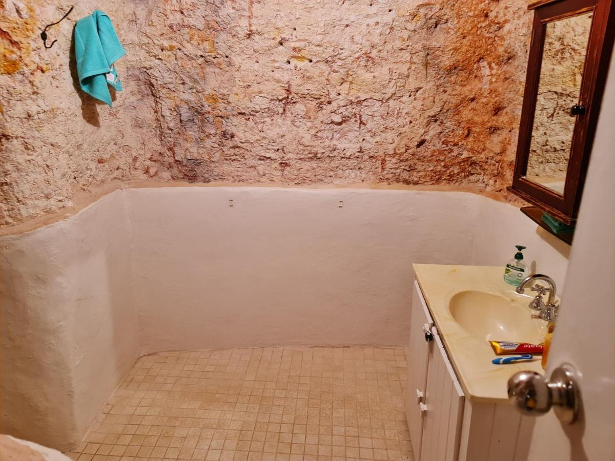 Underwood Court Fresh Dugout- Hosted By Coober Pedy Accommodations Ngoại thất bức ảnh